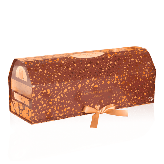 Box beauté Calendrier de l'Avent biotyfull box 2025 contenant 27 produits beauté bio soins maquillage pour femme et adolescente