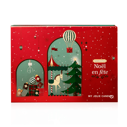 Calendrier de l’Avent My Jolie Candle 2025 élégant avec 24 surprises cocooning pour femmes, bougies parfumées, bijoux et décorations festives.